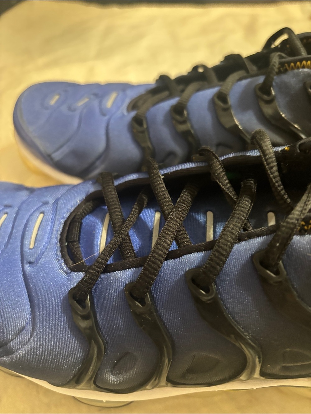 Nike Air VaporMax Plus in multicolor color-way size 8.5 - Picture 7 of 7